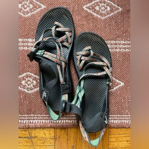 Chaco Z Strap pink and green limited edition pattern Size 9